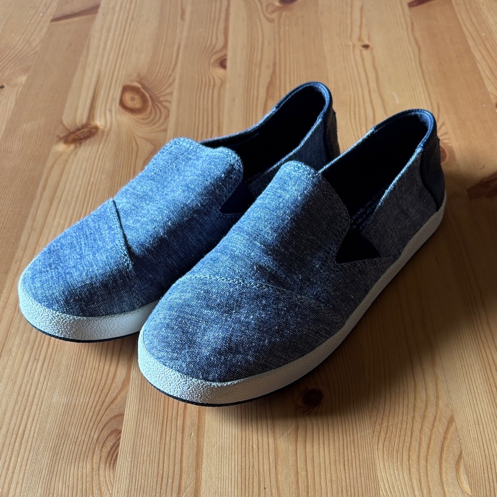 Toms Avalon Denim Blue Slip-On Loafers